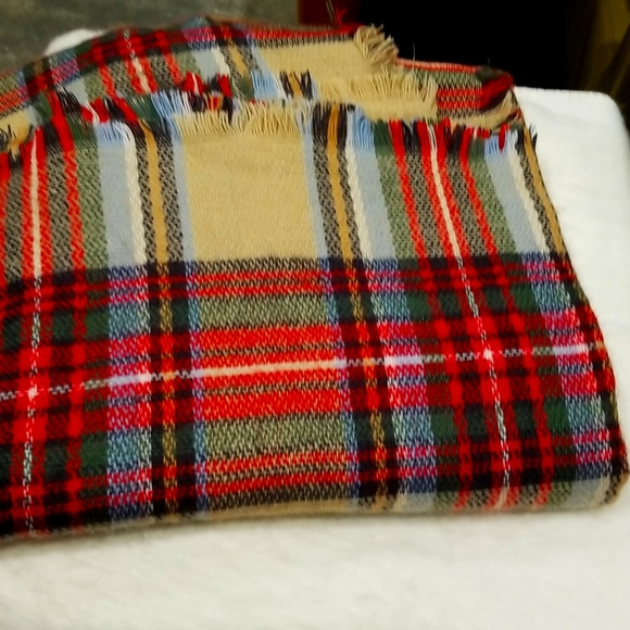 Oversized scarf. 54x54 - Picture 1 of 2